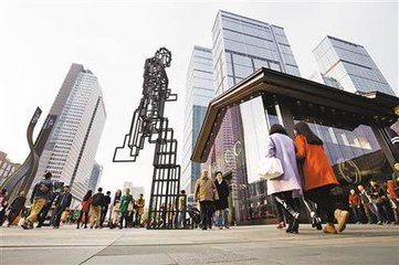 传统消费旺季到来 香港圣诞期间客流较往年上升