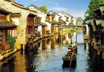 旅游特色小镇建设需注重饮食、娱乐等特色旅游经营