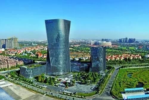 佛山：首批将打造15个市级特色小镇 3年将投资1000亿