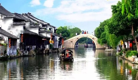 浙江遭淘汰特色小镇 病在“产业链虚脱”