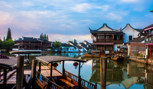 特色小镇不能变成房地产小镇，互联网究竟能帮上什么忙？