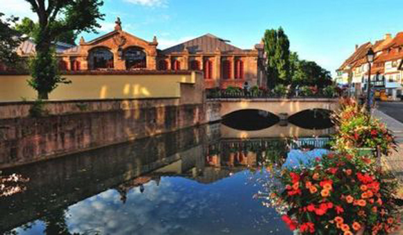 漳浦盘陀：茶文化托起一个特色小镇