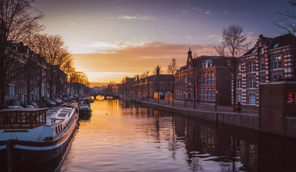 特色小镇建设，经验不如教训多