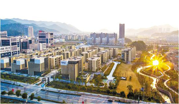 2020年特色小(城)镇投资规模达5万亿元，资金问题该如何解决？