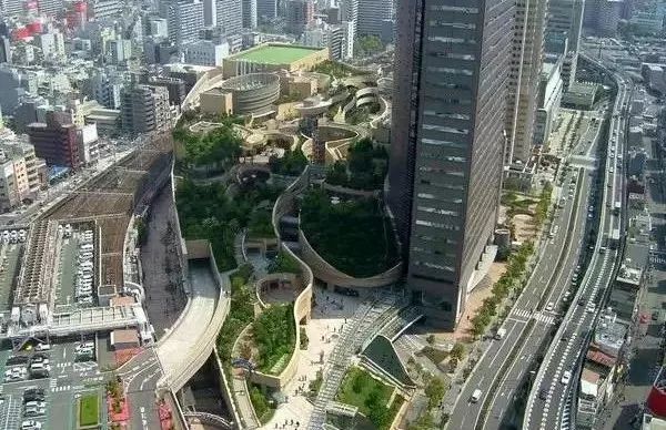 六本木新城的有机更新之路