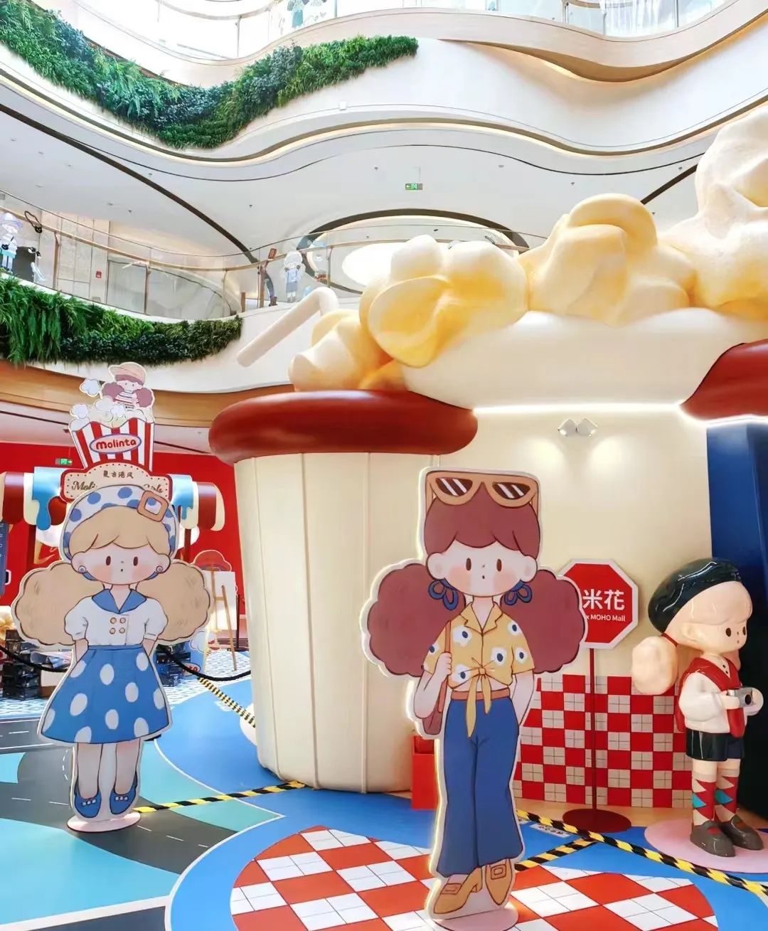 除了圣诞树，购物中心还有哪些吸睛玩法？