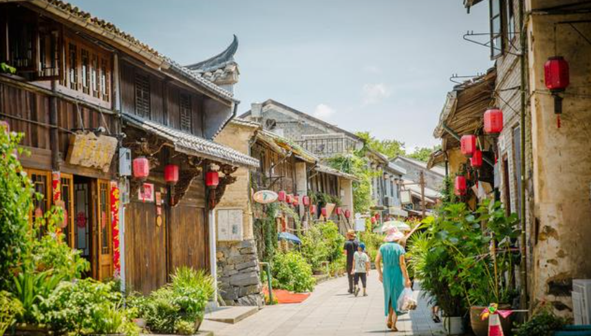 艺术赋新古镇活力，城市更新与乡村振兴并重