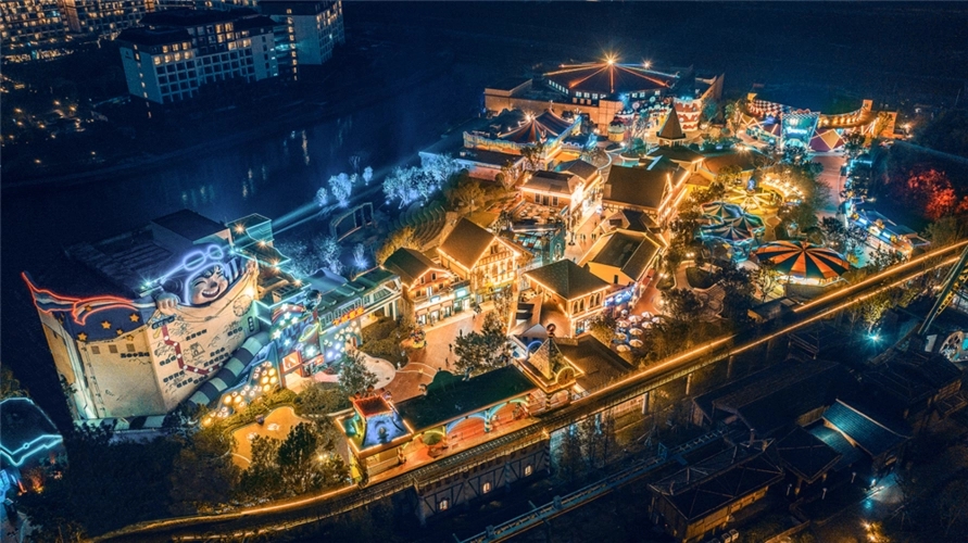 消费降级带来市场扩容，文旅开年走势“滚烫”