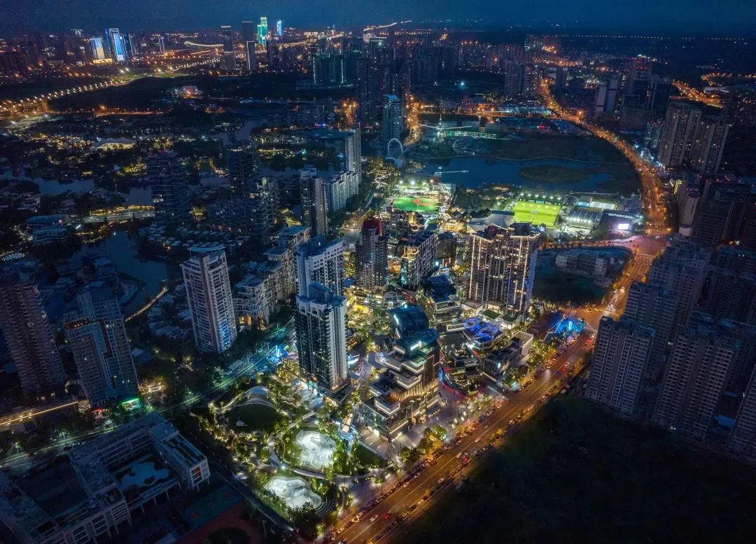 消费降级下，做商业还是做社区？看麓坊、檀谷公共空间的解答