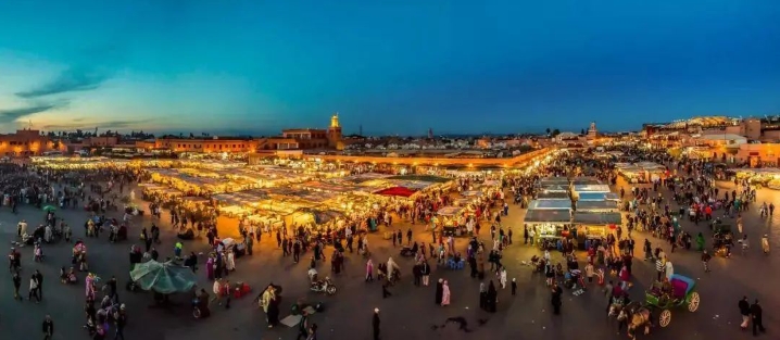 “新烟火气”背景下，传统集市创意更新的新路径与新机遇