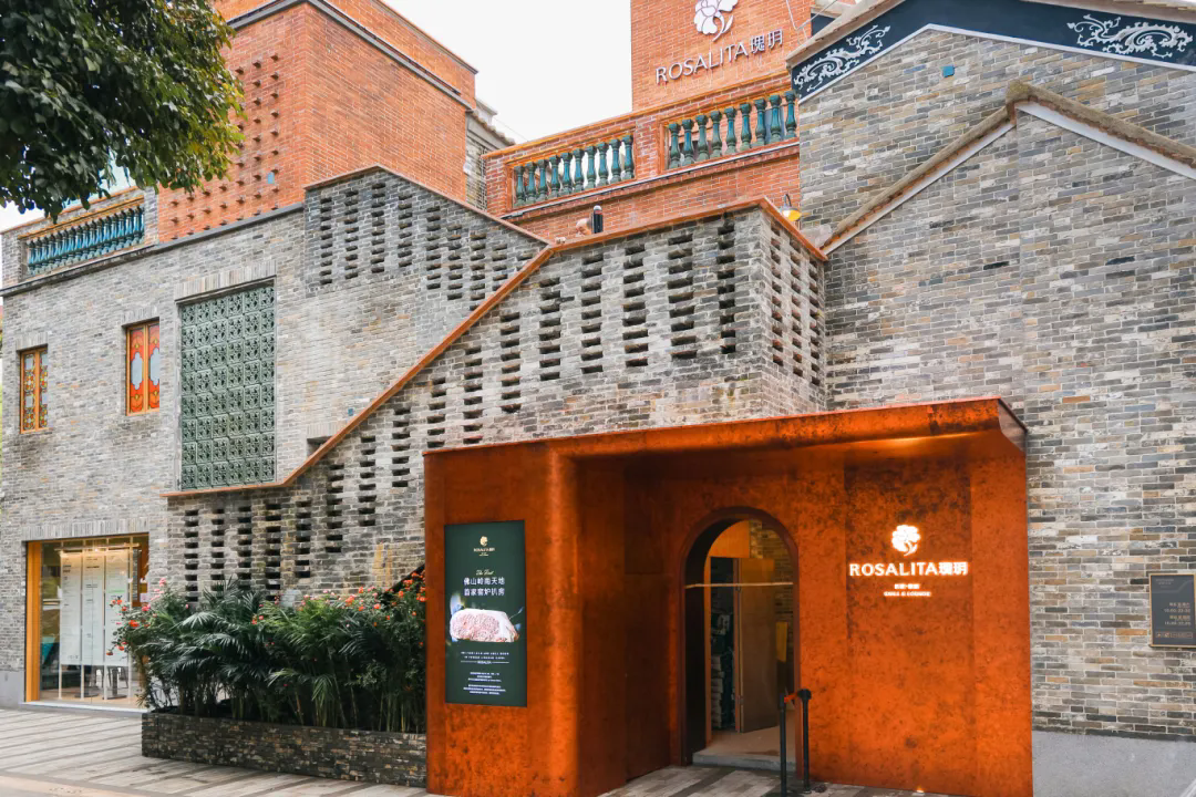 招商、万科、旭辉加码，小体量赛道频出“新招”