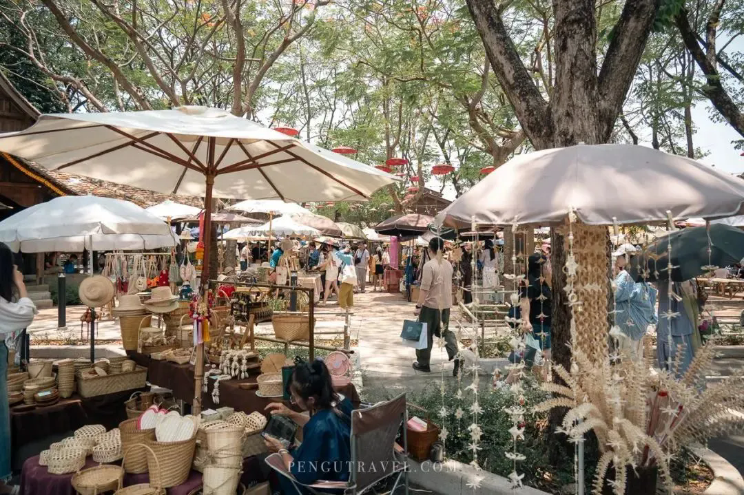 为啥最近盒子里没人，街区却挤满了人！