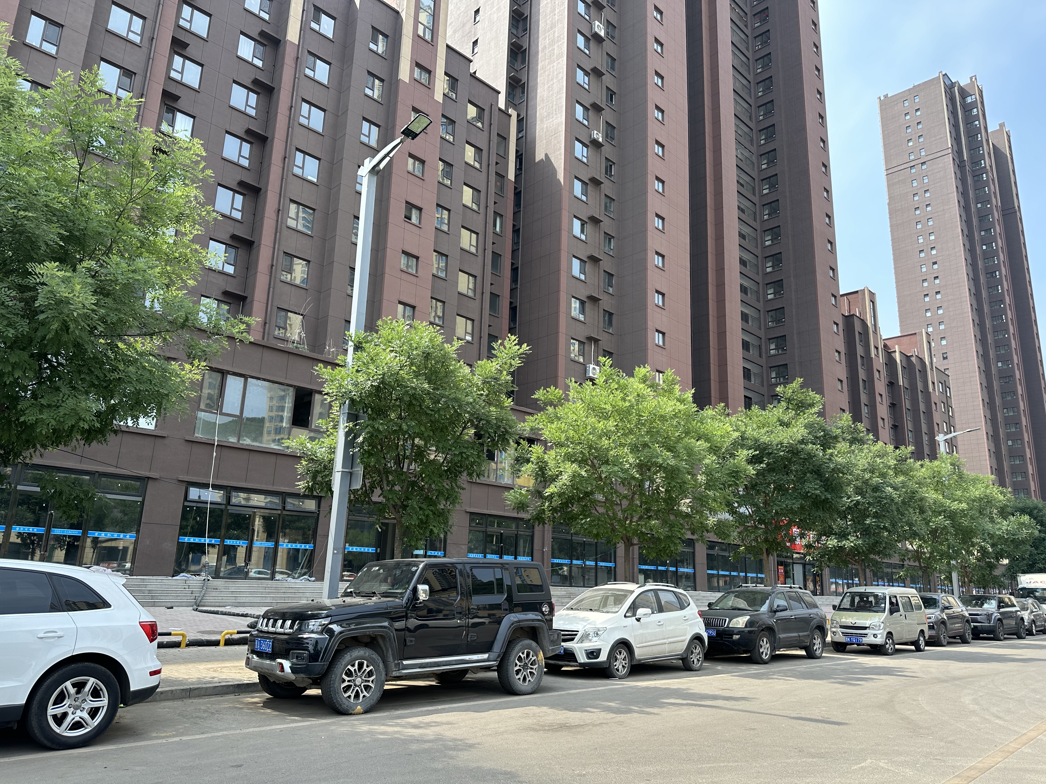 汾河明珠街坊中心招商广告