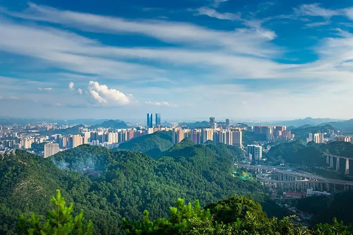 城市旅游：从城市景区到景区城市，从经营景点到经营城市