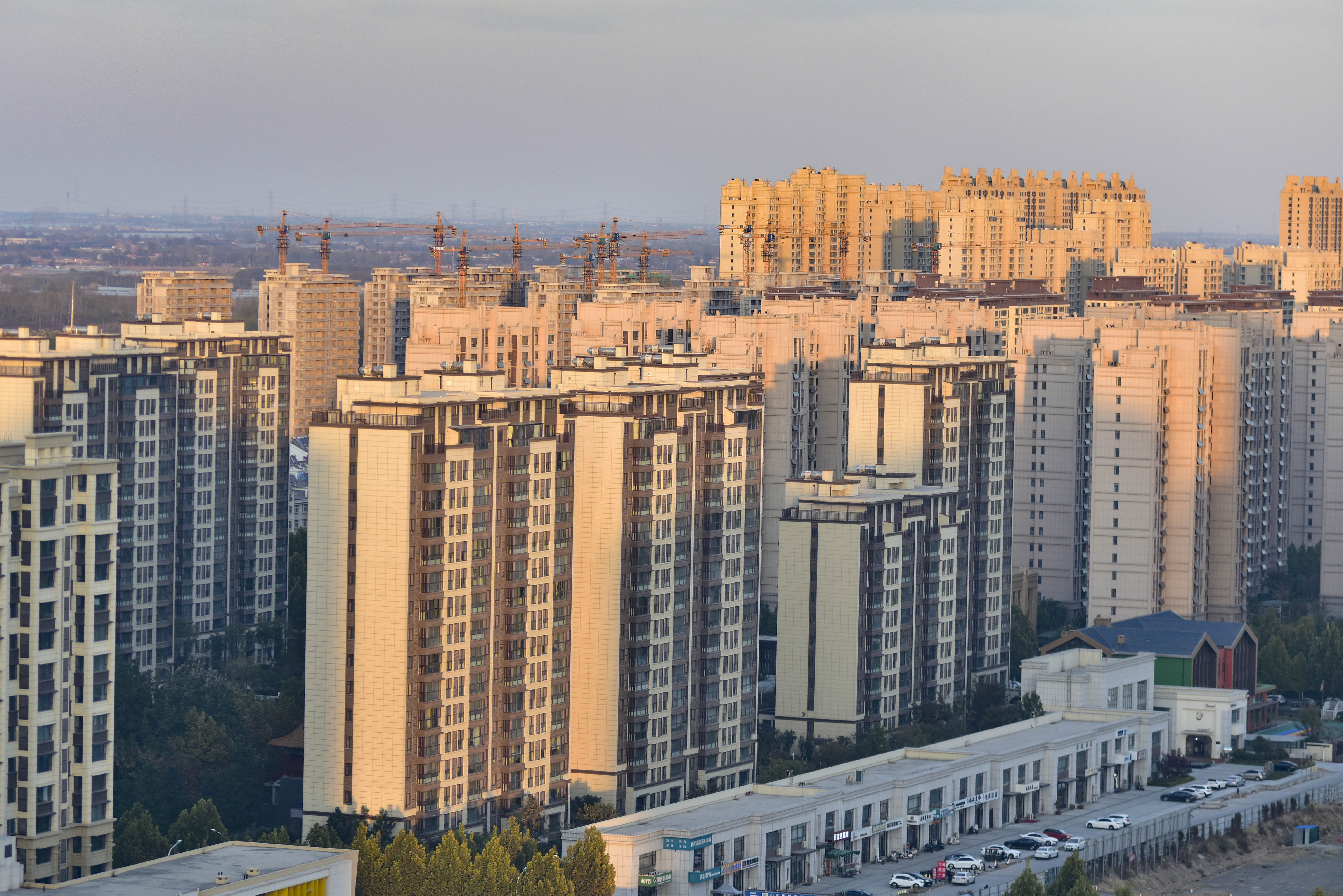 2024年全国房地产市场回顾：适时止跌