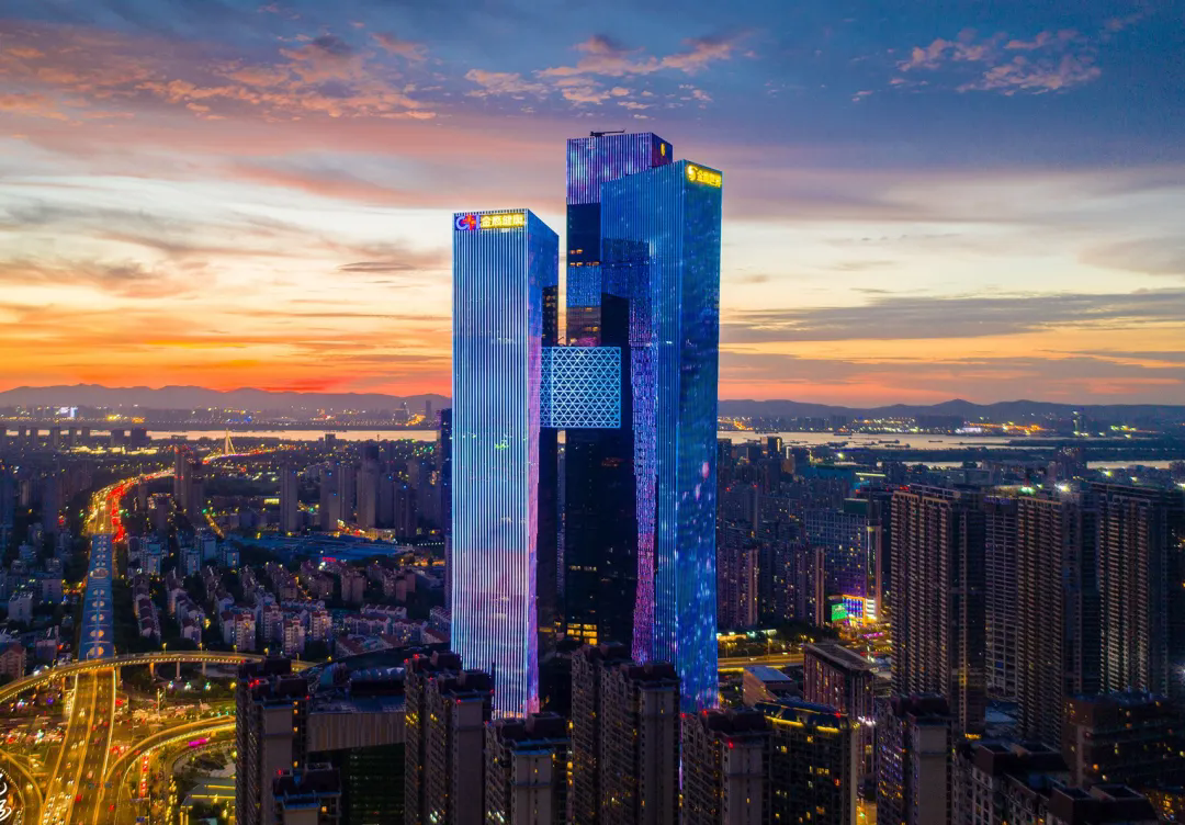 五个关键词，解码金鹰商贸的商业焕新之道