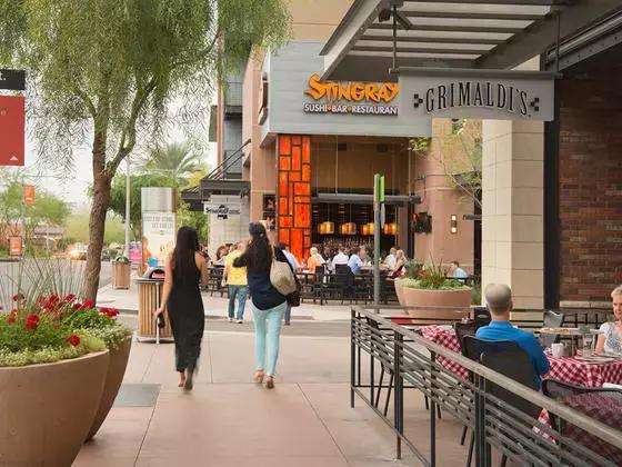 10个经典商业街景观设计案例