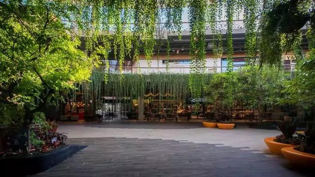 10个经典商业街景观设计案例