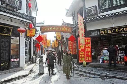 案例分析：特色小镇如何特色落地？