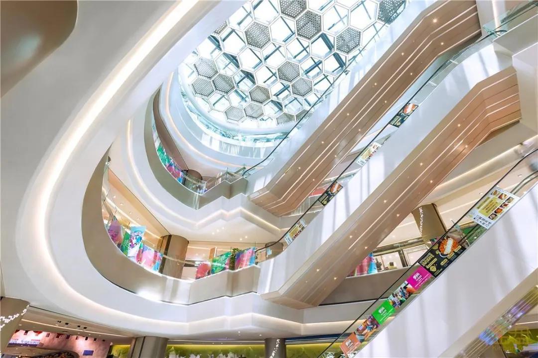 别让客流困在“盒子”里