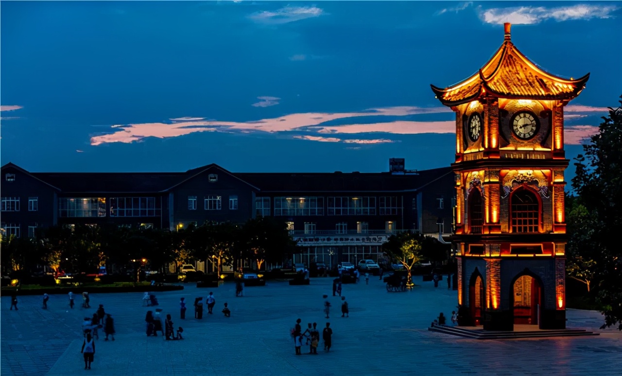 以乌镇、安仁古镇及彝人古镇为例，详解文旅古镇的开发模式