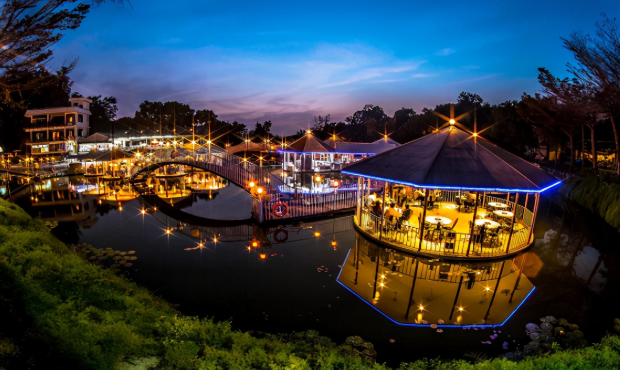 不想当5a景区的商业街不是好文旅项目