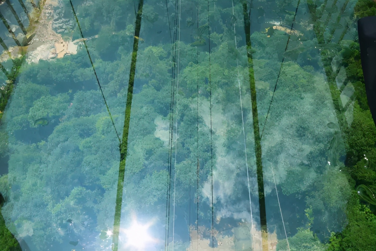 一个敢想一个敢建,盘点国内六大创意玻璃桥