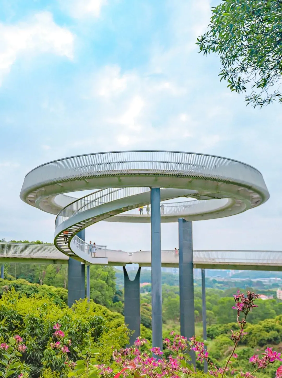 一个敢想一个敢建,盘点国内六大创意玻璃桥