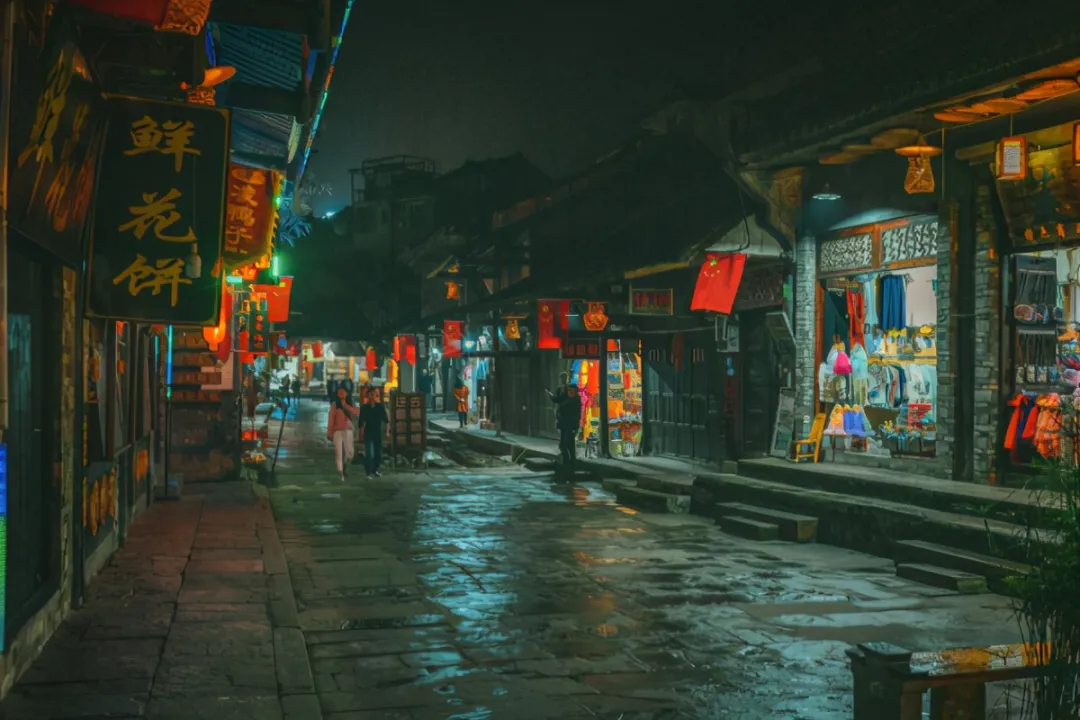 爆发吧，文旅！总投资超7000亿，盘点上半年超大型文旅项目