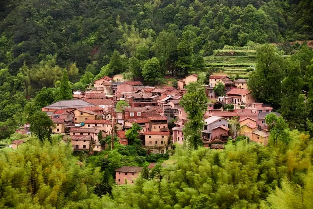 爆发吧，文旅！总投资超7000亿，盘点上半年超大型文旅项目